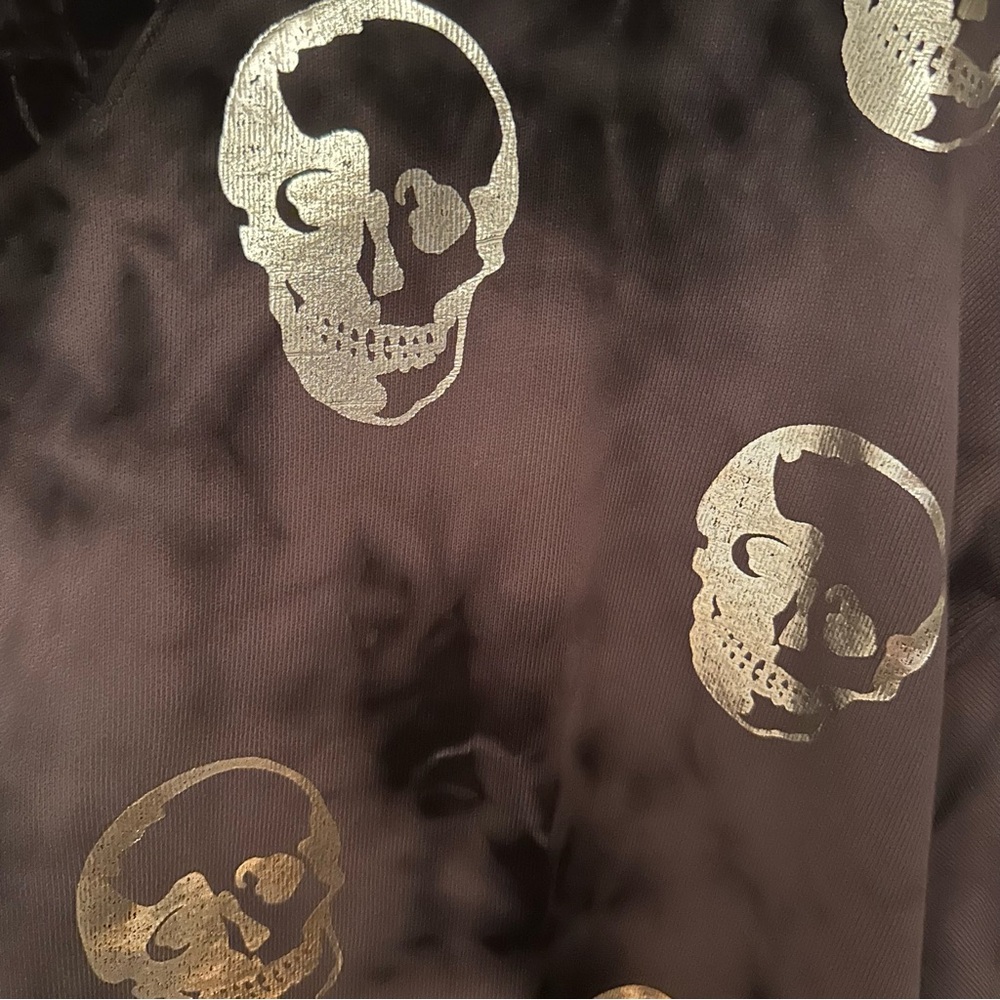⭐️Host Pick ⭐️ CHRLDR Skull Crewneck Sweatshirt - Picture 5 of 5